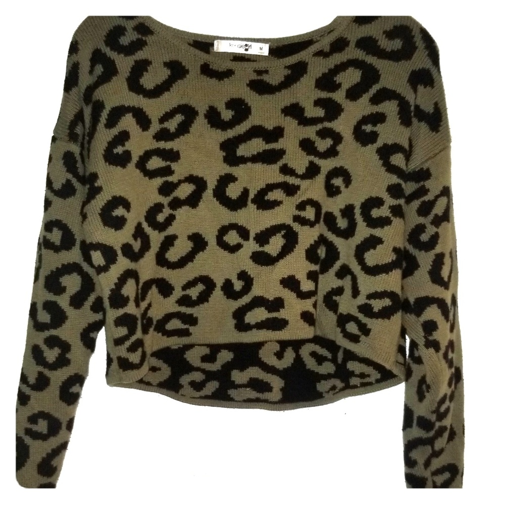 Cropped KensieGirl olive grn/blk  Med.